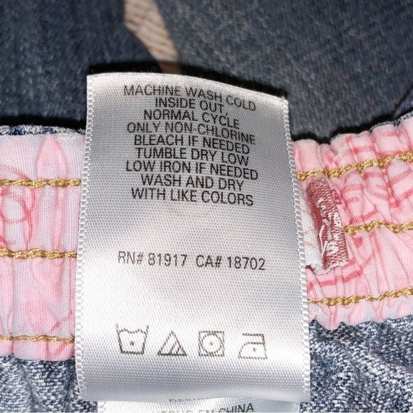 Levi’s Valentines Day Love Heart Pocket Jewel Infant Bootcut Jeans Size 24 M - Picture 6 of 8